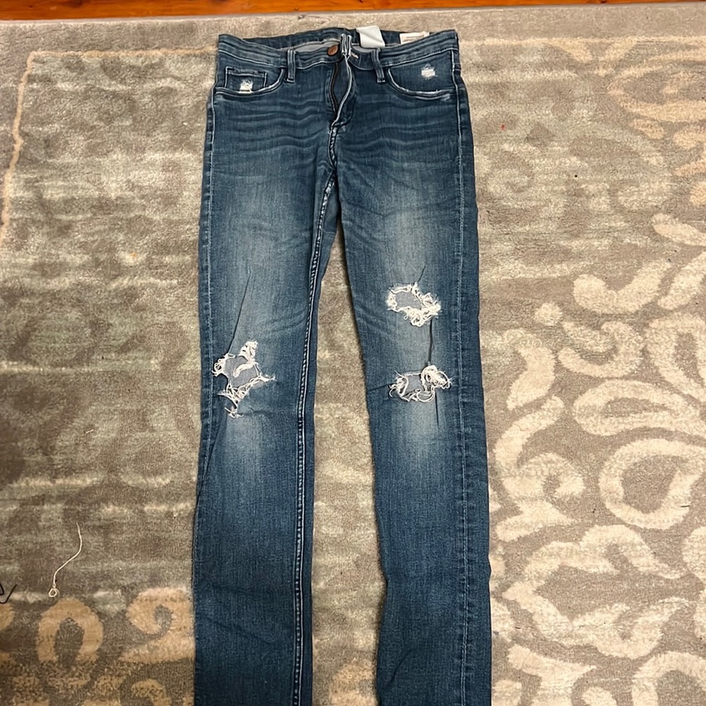 Blue ripped skinny jeans from H&M, size 13-14Y (S)